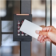 Khóa cửa thẻ từ