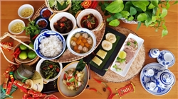 Bluehome gợi ý một số món ăn không thể thiếu trong mâm cơm Tết truyền thống người Việt