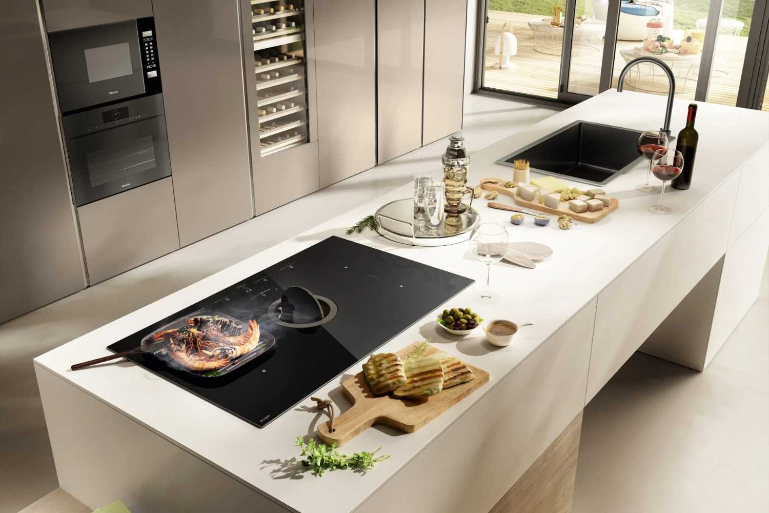 Bếp từ Elica của nước nào? Có đáng mua không?