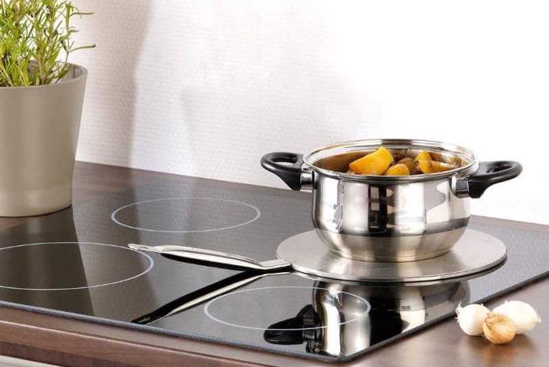Cách lựa chọn và sử dụng miếng lót inox dùng cho bếp điện từ