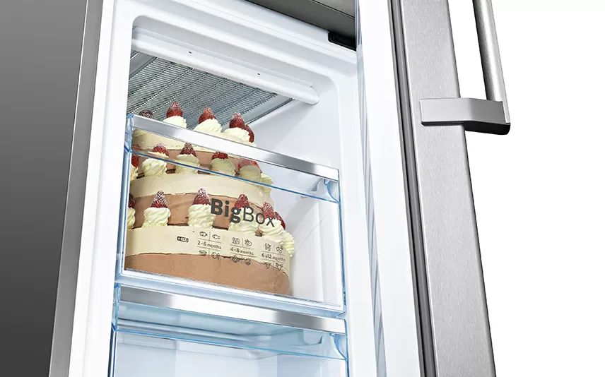 Nhiều không gian cho hàng thực phẩm lạnh XXL với ngăn thực phẩm đông lạnh BigBox.