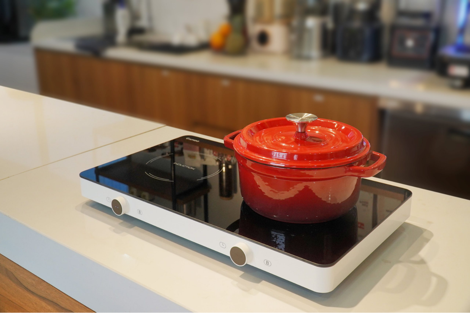 Bếp từ đôi dương đặt nổi cho nhà thuê linh hoạt không cần khoét đá