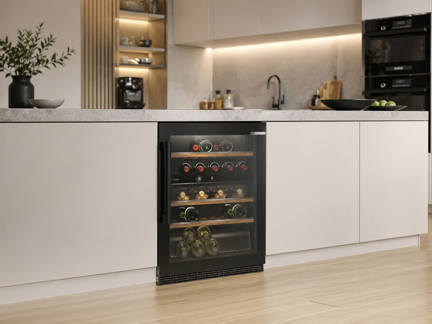Tủ rượu vang Bosch KUW21AHG0 lắp âm tủ trong bếp hiện đại