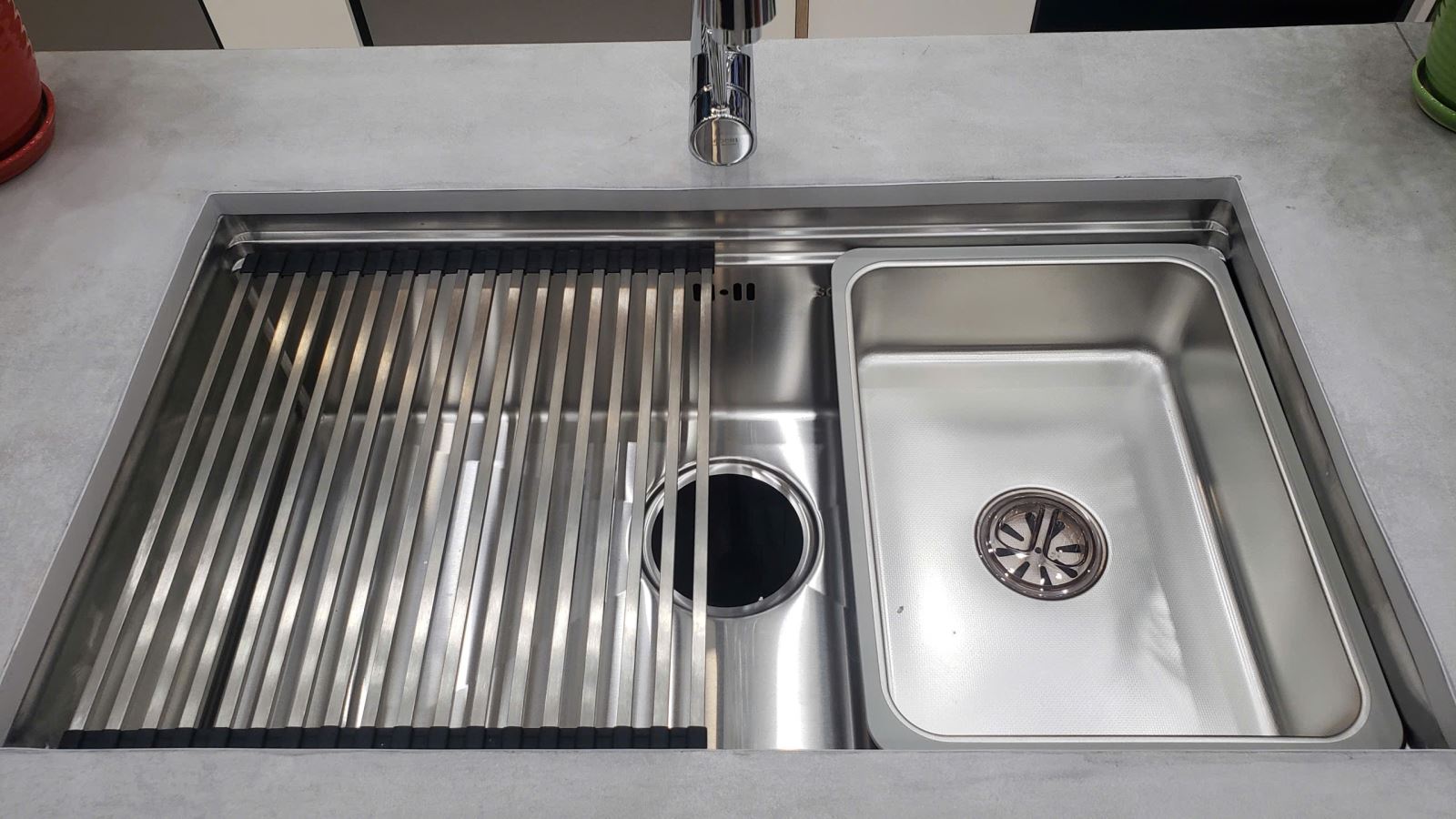 Chậu rửa bát Soochi SC7644 – Giải pháp chậu rửa bát tinh tế cho căn bếp hiện đại