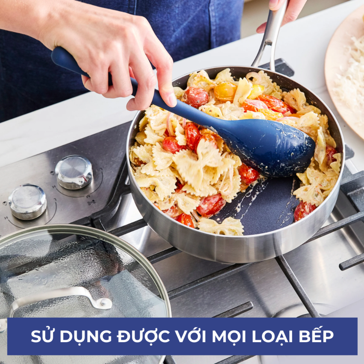 Bộ chảo inox chống dính Blue Diamond dùng tốt mọi loại bếp, bắt nhiệt nhanh, truyền nhiệt đều.