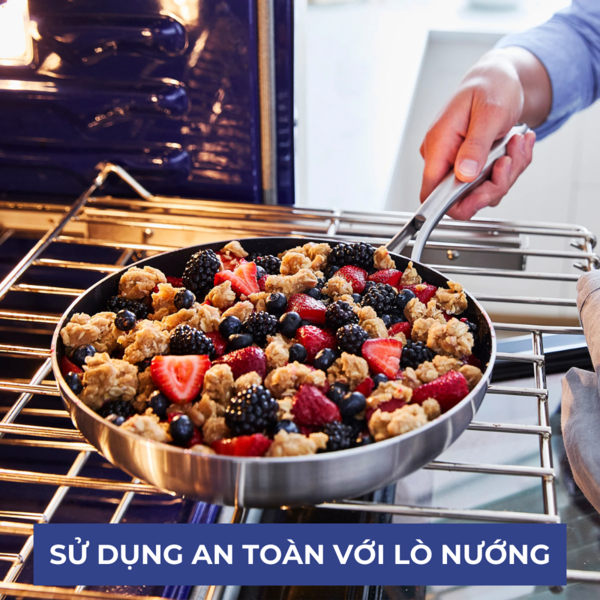 Quánh Blue Diamond 20cm chịu nhiệt đến 315°C, thoải mái chế biến đa dạng món trên bếp và lò nướng.